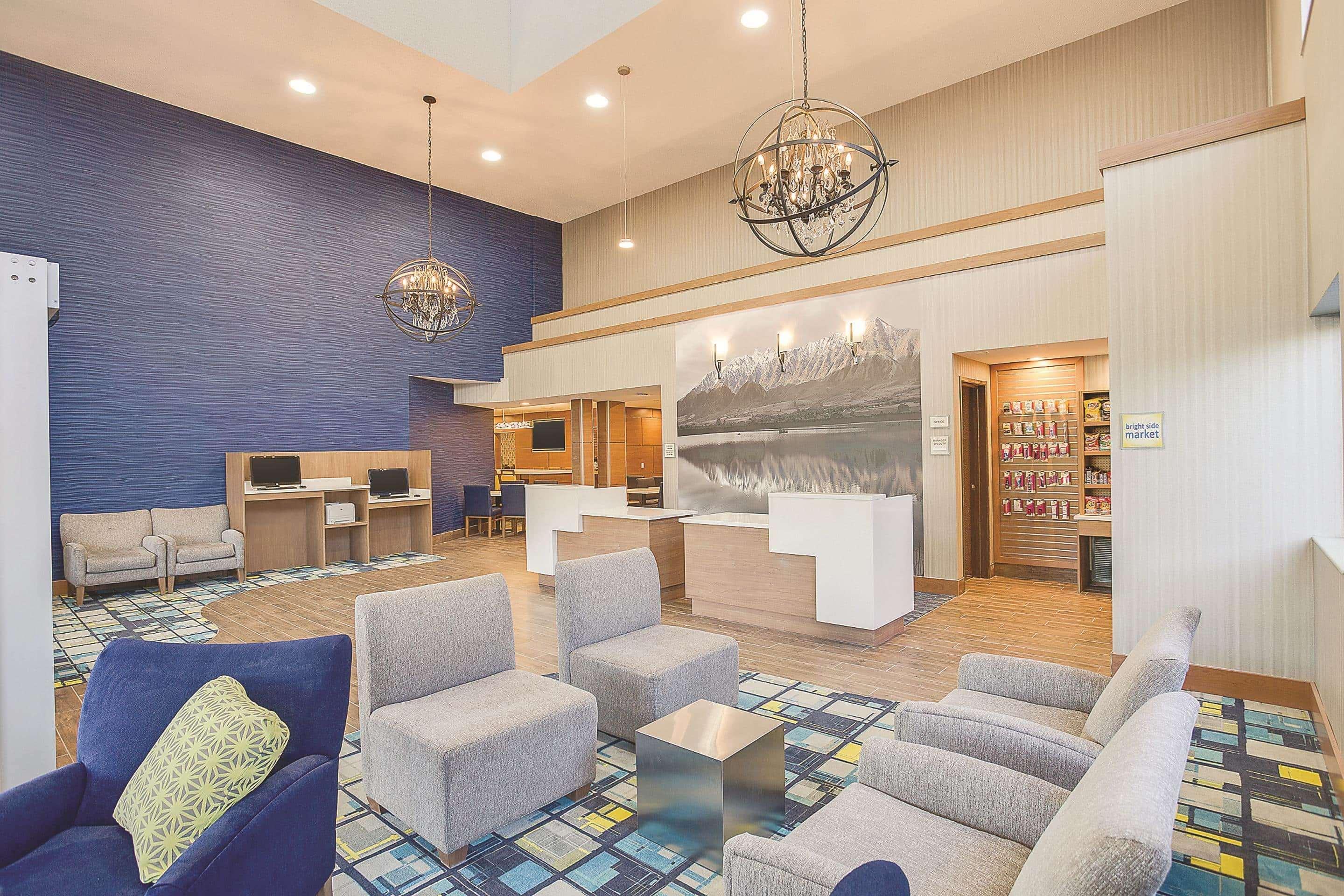 La Quinta By Wyndham Logan Hotell Eksteriør bilde